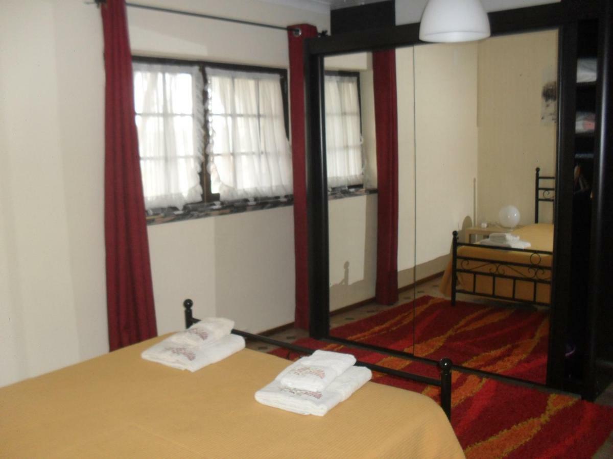 Apartamentos Na Casa Sao Bernardo Alcobaca Ngoại thất bức ảnh
